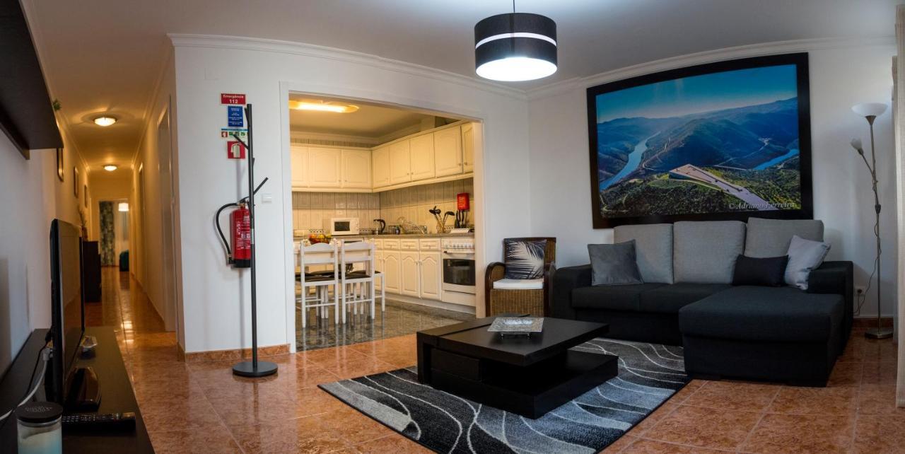 Casa Da Rocha - Alojamento Local Вила Нова ди Фош Коа Екстериор снимка